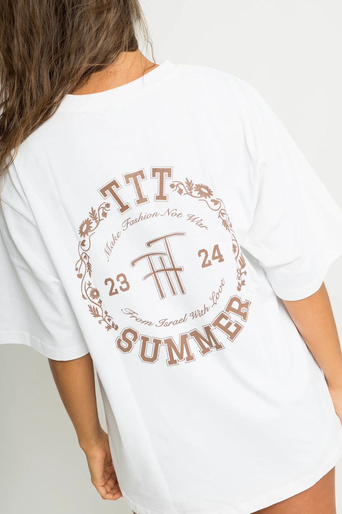 חולצה "פרחים" לנשים - לבן