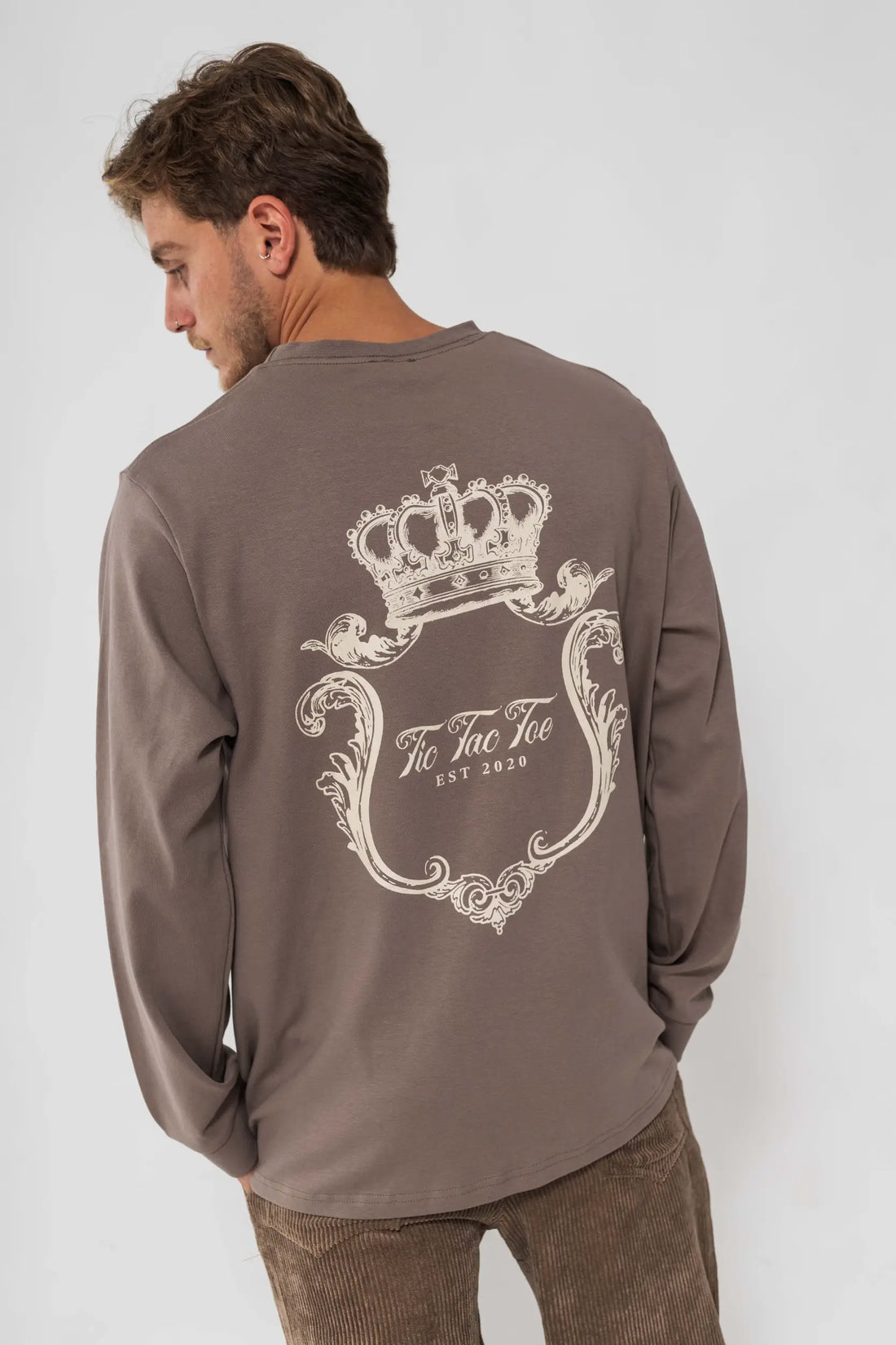 חולצה ארוכה "ROYALTY" לגברים - חום ווש