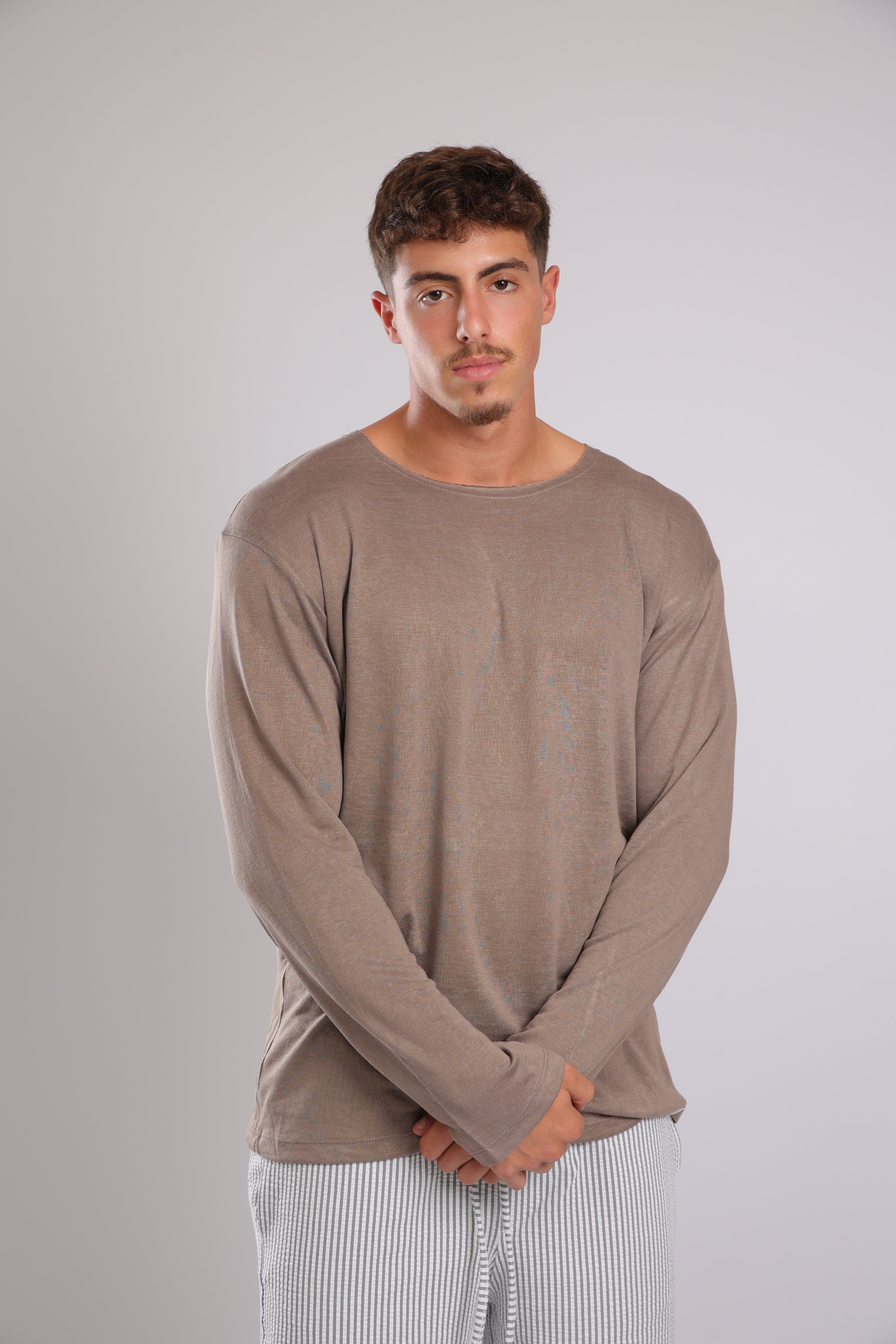 חולצה ארוכה פשתן - חום כהה