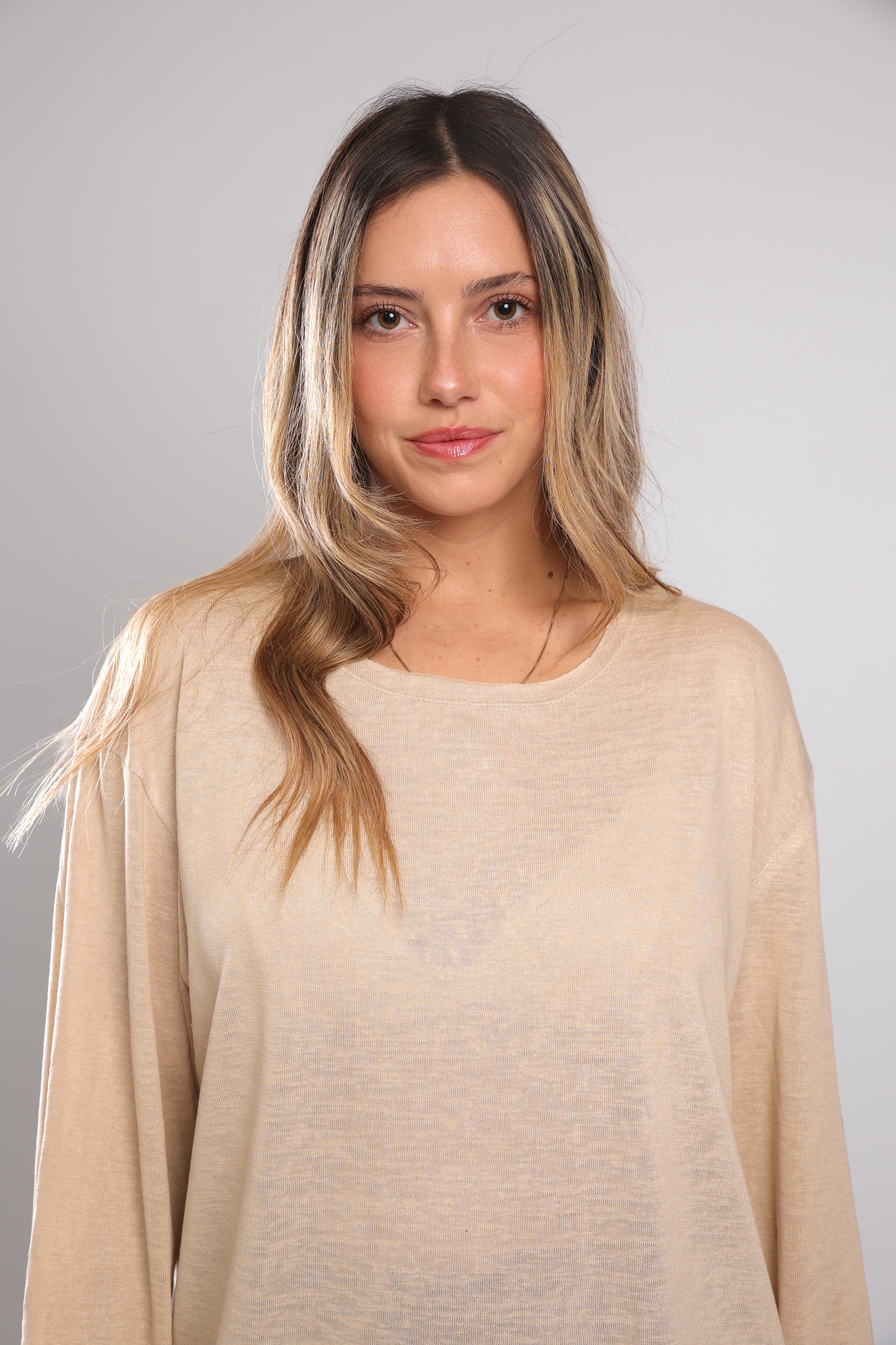 חולצה ארוכה לנשים - אבן