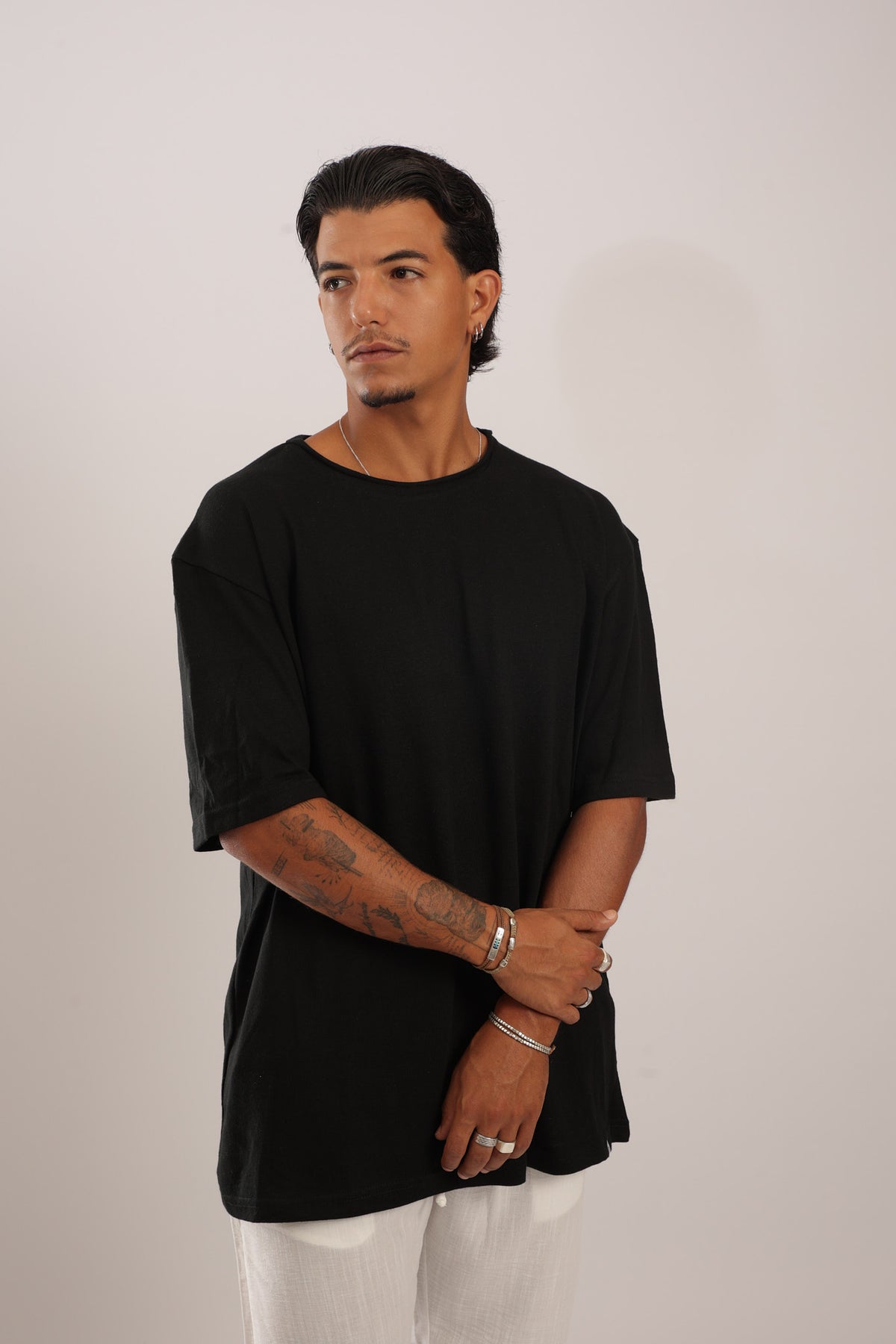 חולצה קצרה פשתן כבדה - שחור