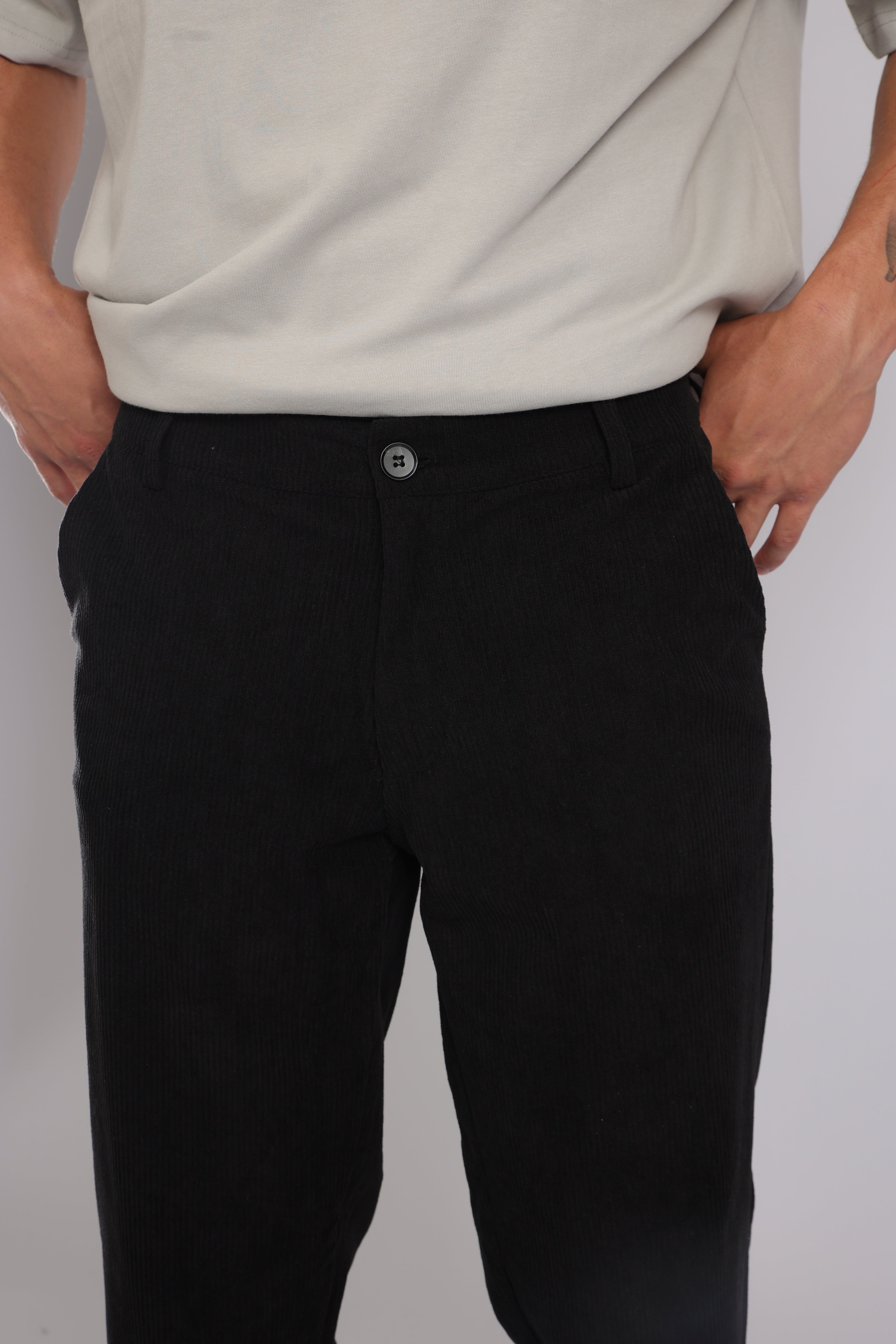 מכנס קורדרוי ארוך לגברים - שחור