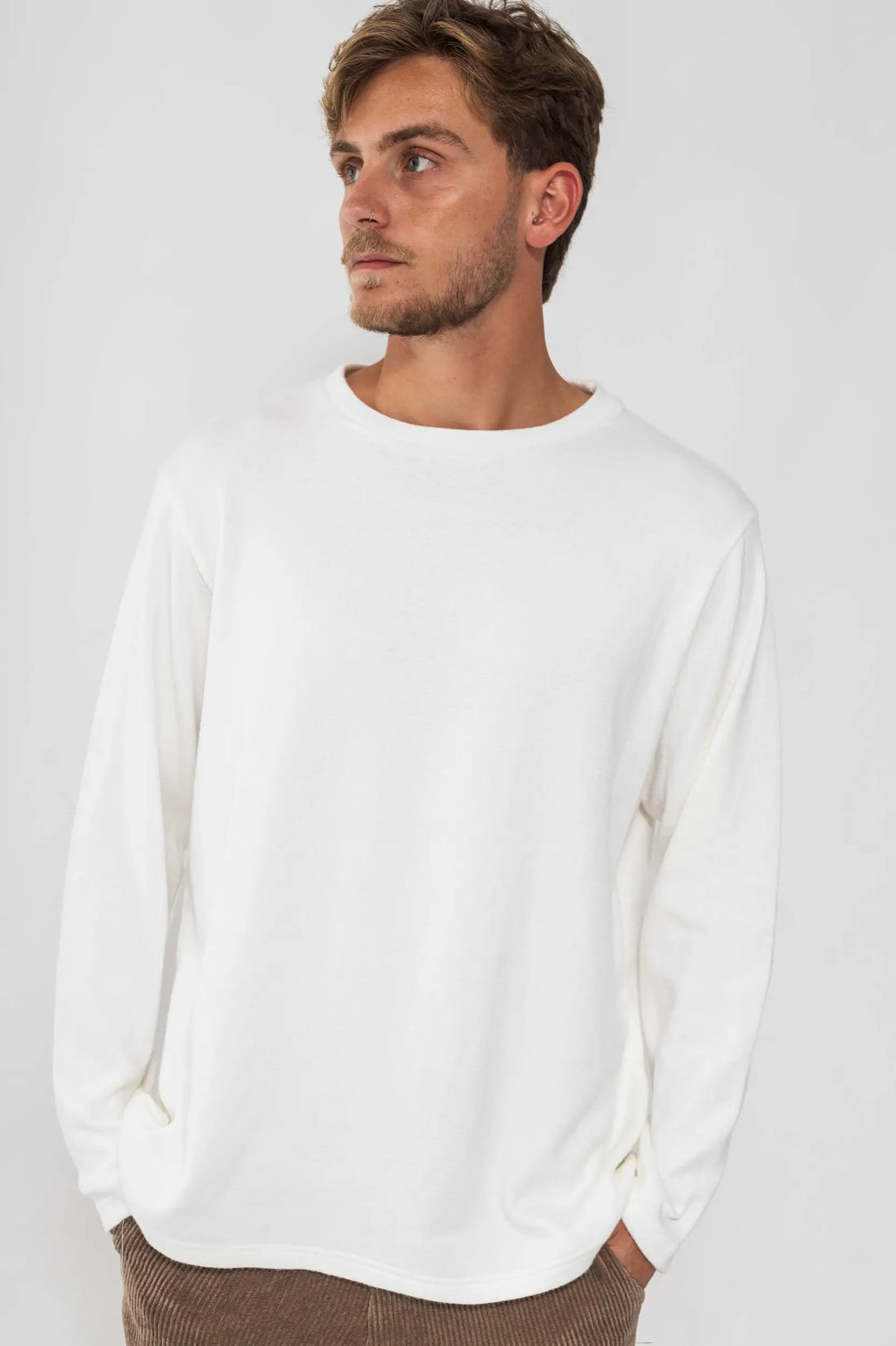 לבן ROYALTY - סריג לגברים