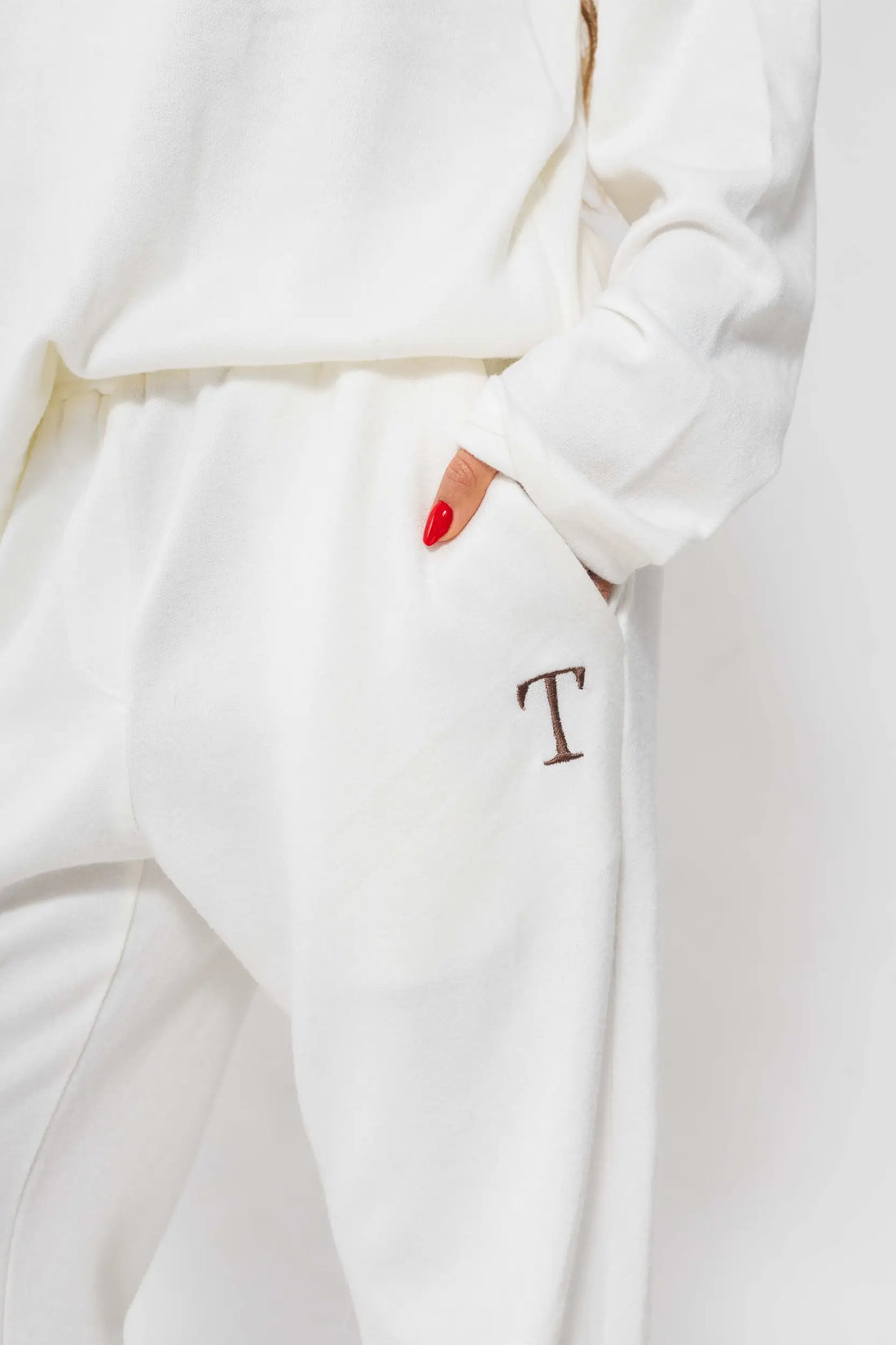 לבן ROYALTY - מכנס סריג לנשים