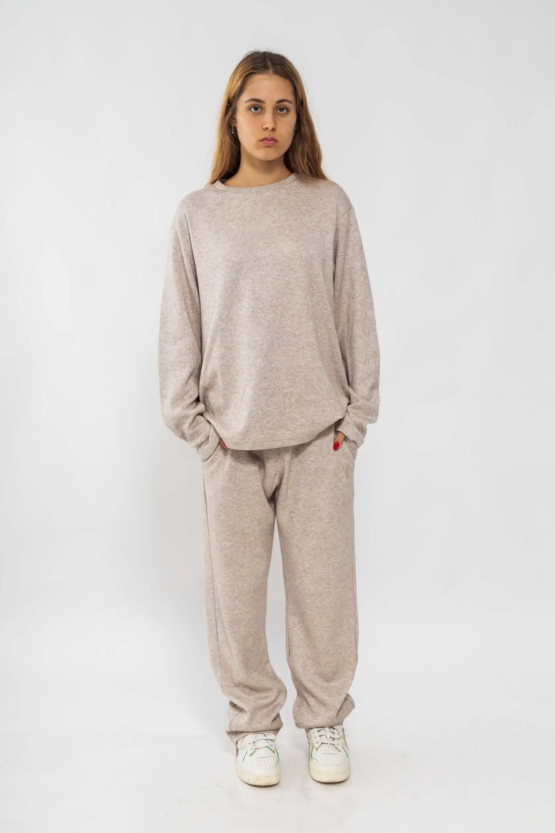 חום בהיר ROYALTY - סריג לנשים