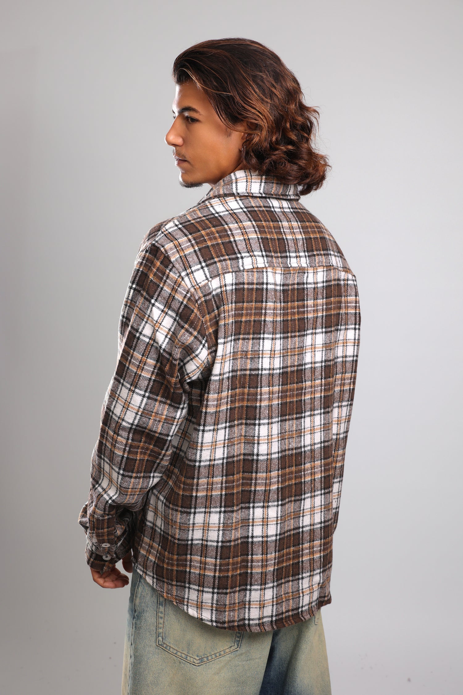 מכופתרת פלנל - חום