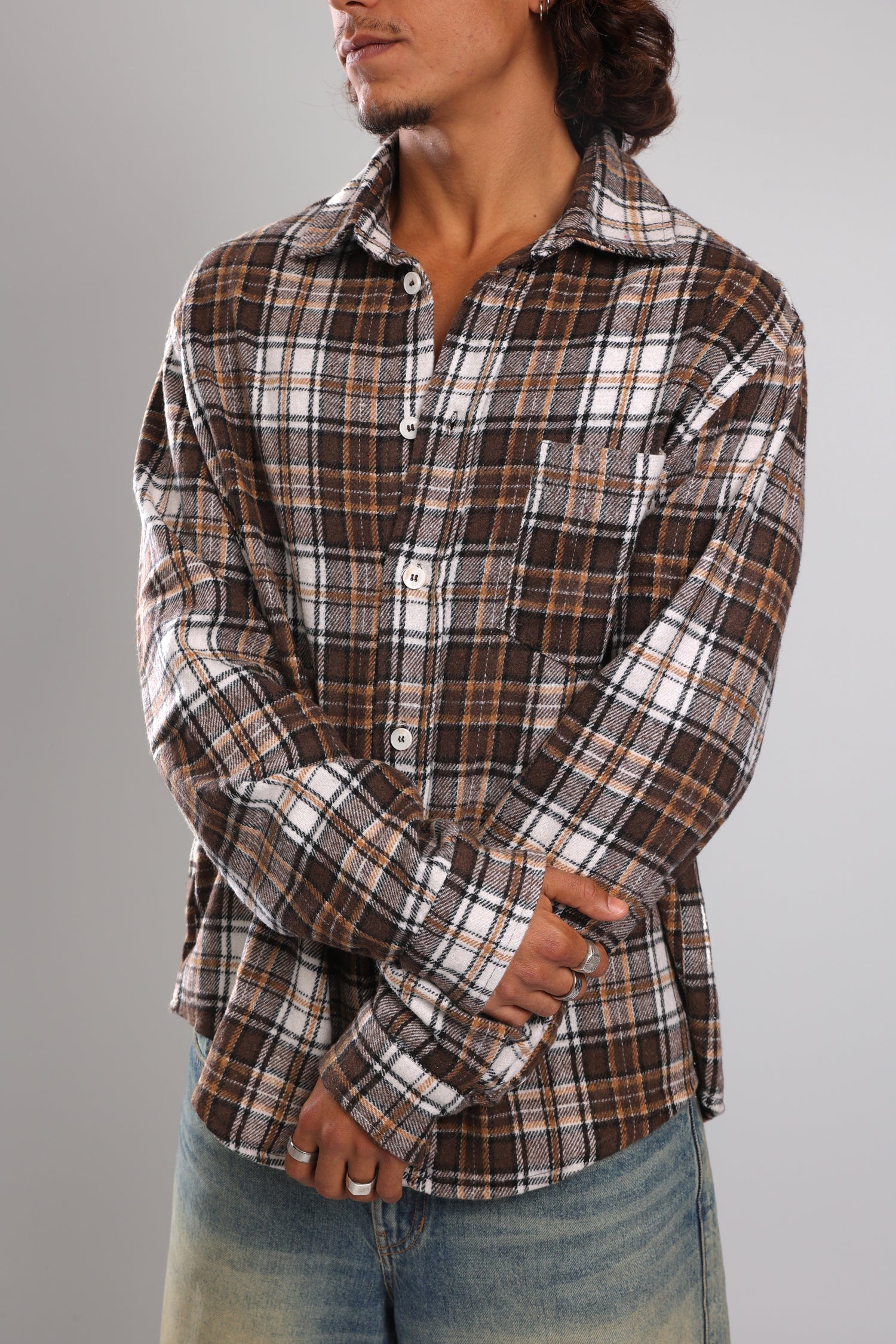 מכופתרת פלנל - חום