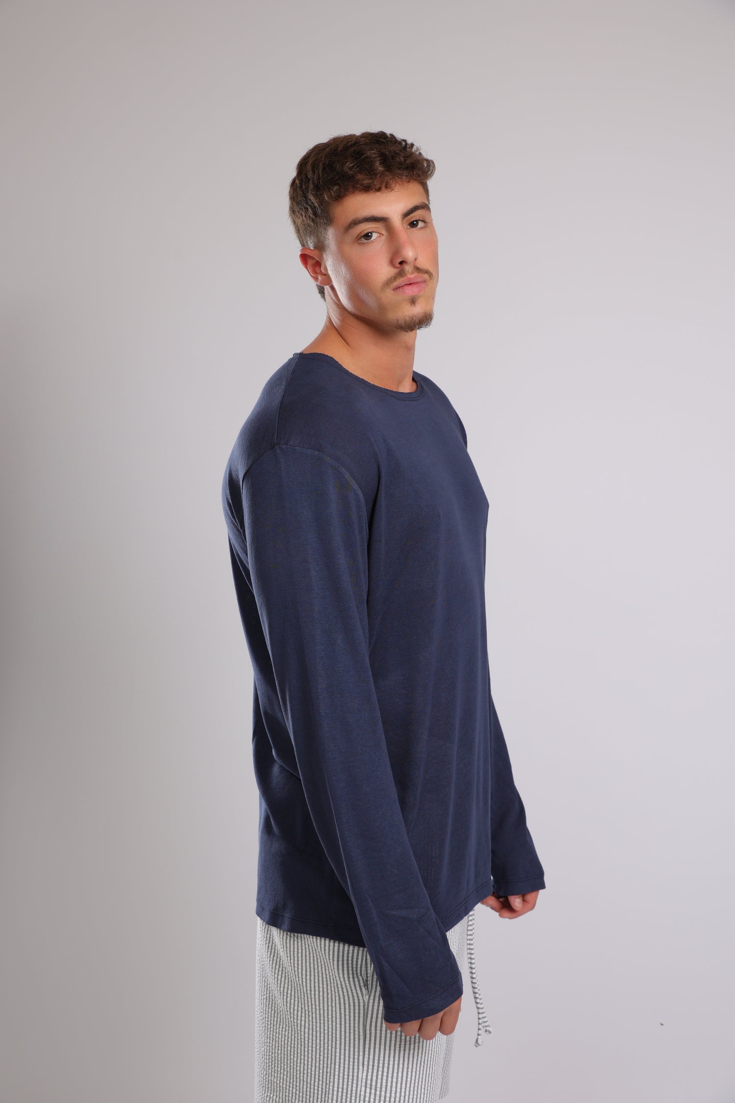 חולצה ארוכה פשתן - כחול כהה