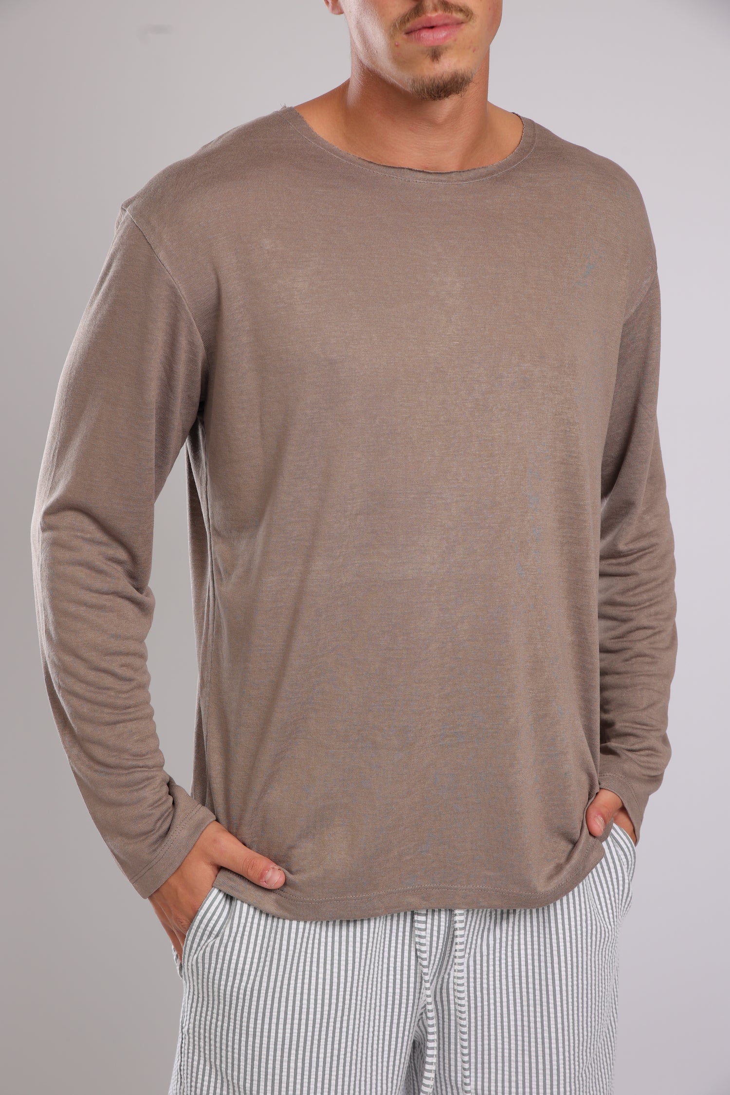 חולצה ארוכה פשתן - חום כהה