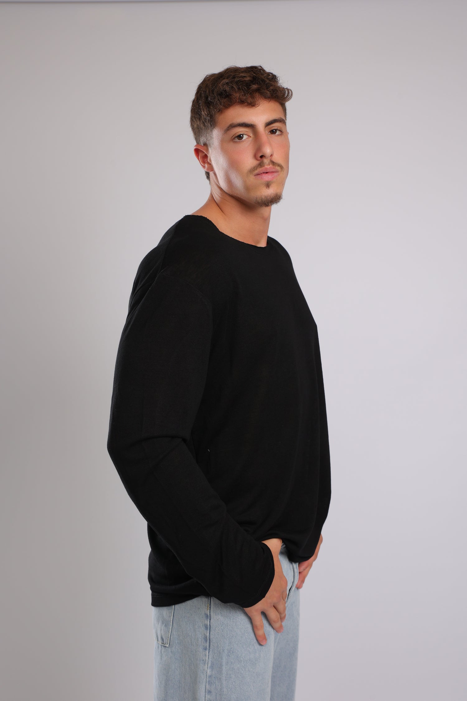 חולצה ארוכה פשתן - שחור