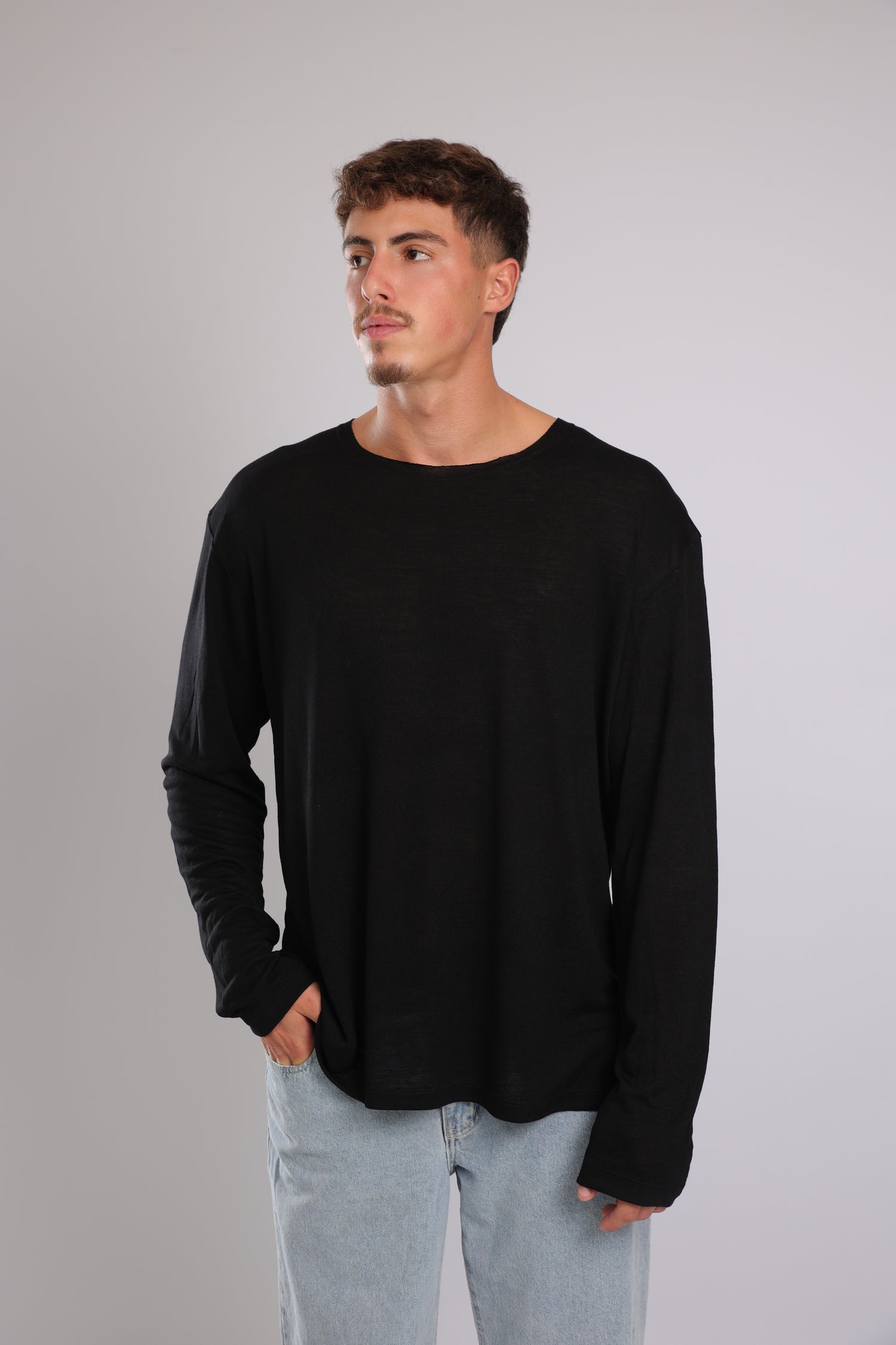 חולצה ארוכה פשתן - שחור