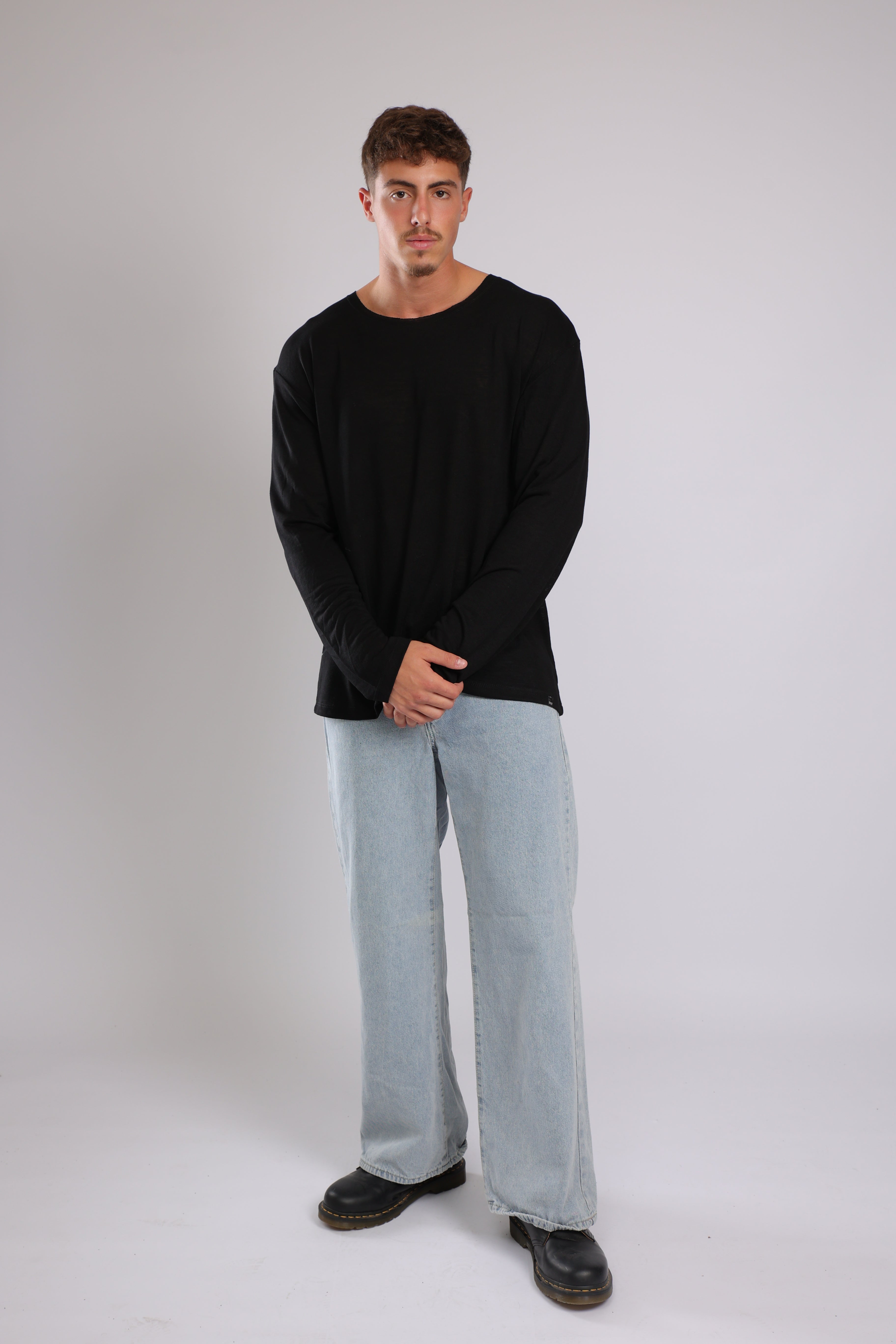 חולצה ארוכה פשתן - שחור