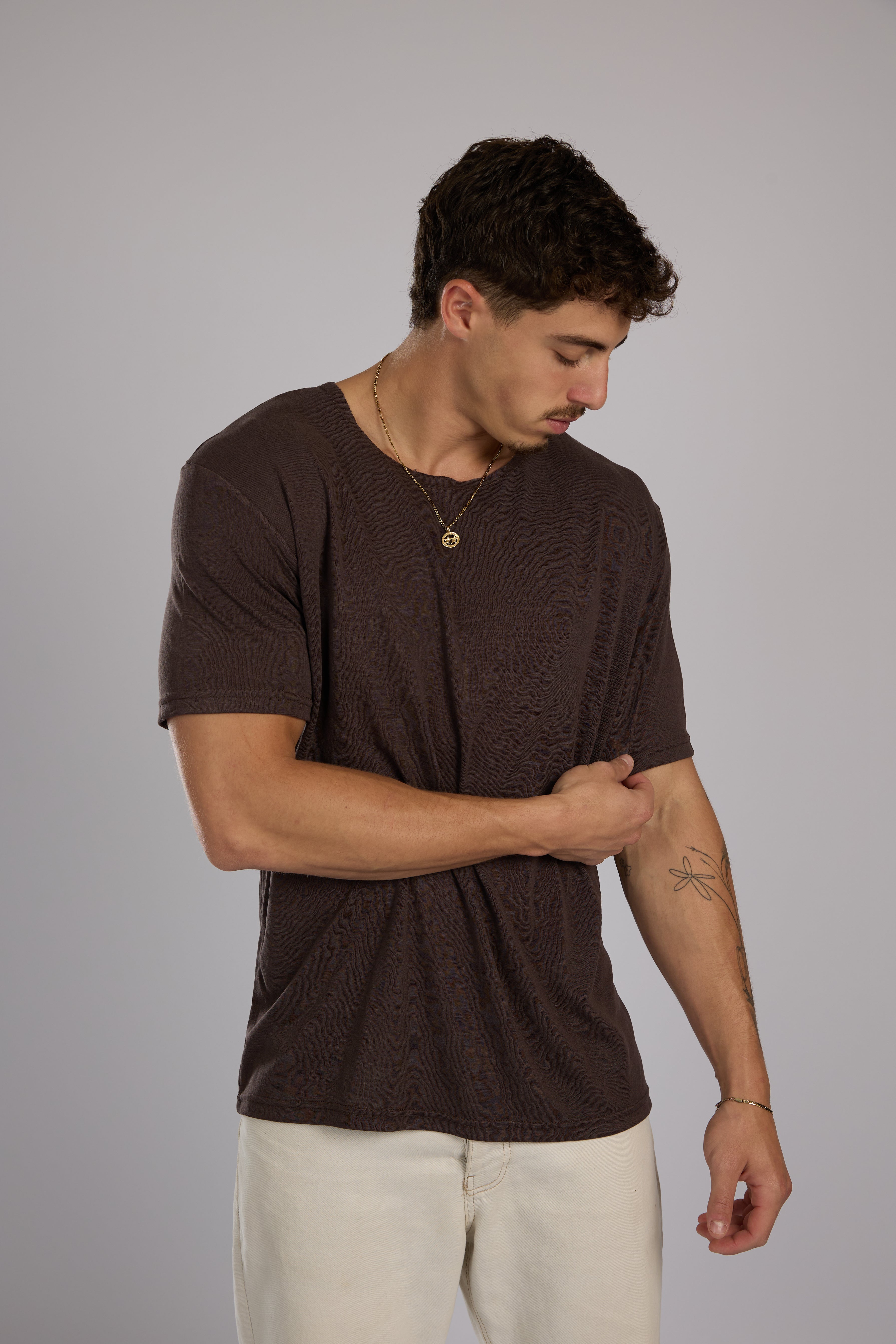 חולצה קצרה פשתן - חום כהה