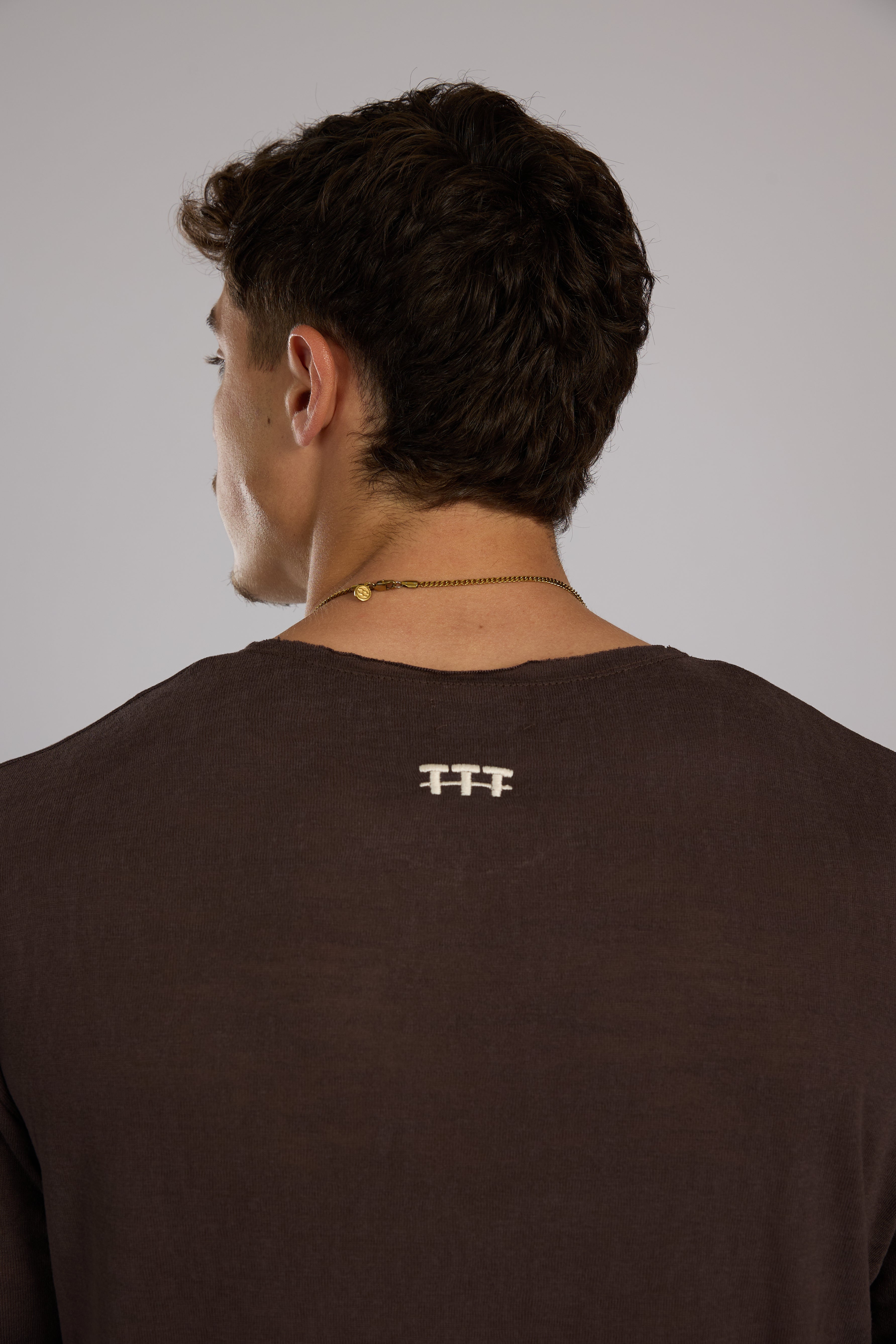 חולצה קצרה פשתן - חום כהה