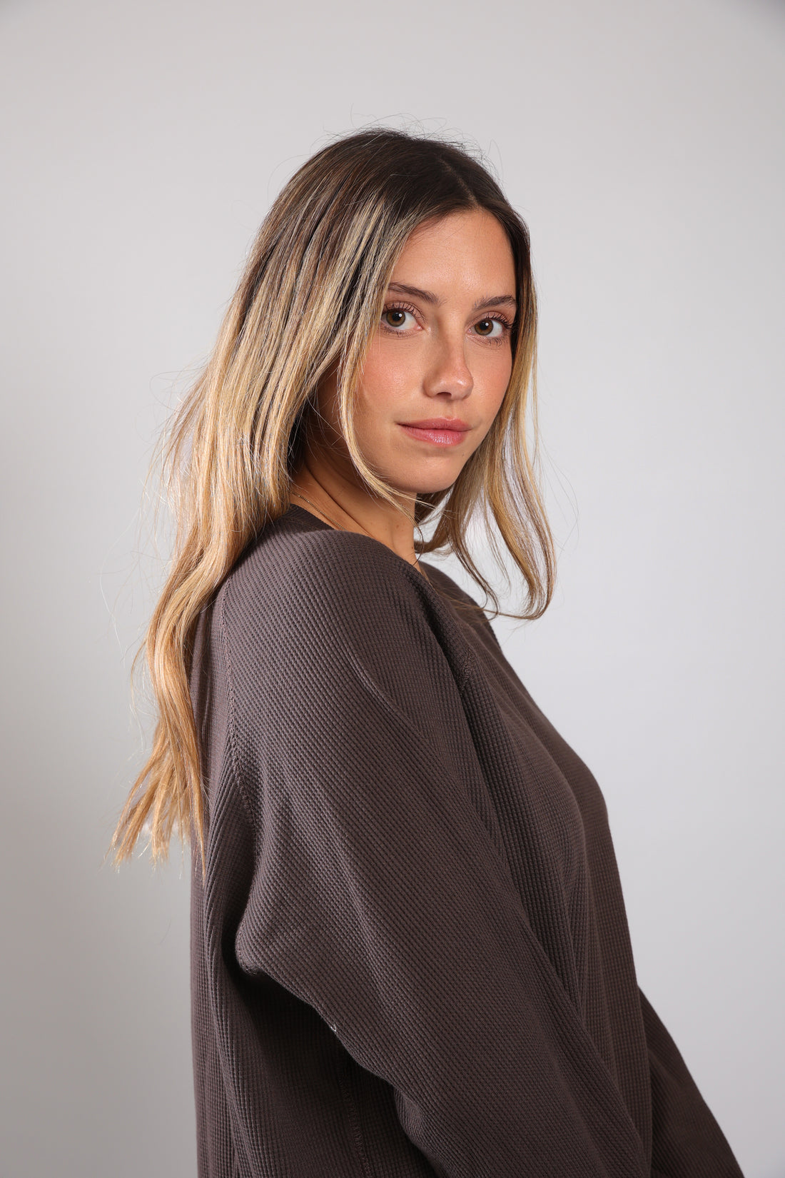 שריג וואפל לנשים - חום