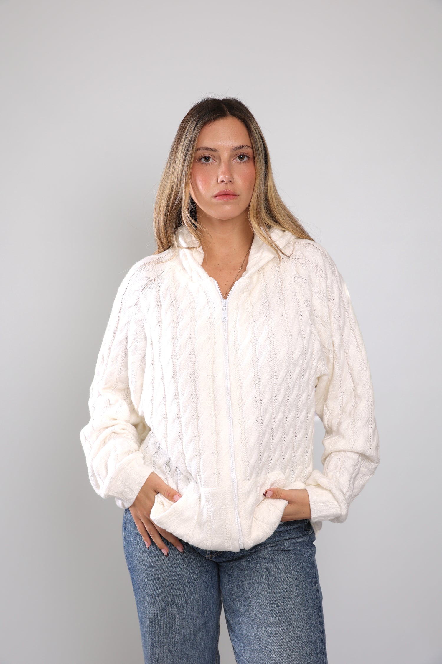 שריג צמות לנשים - לבן