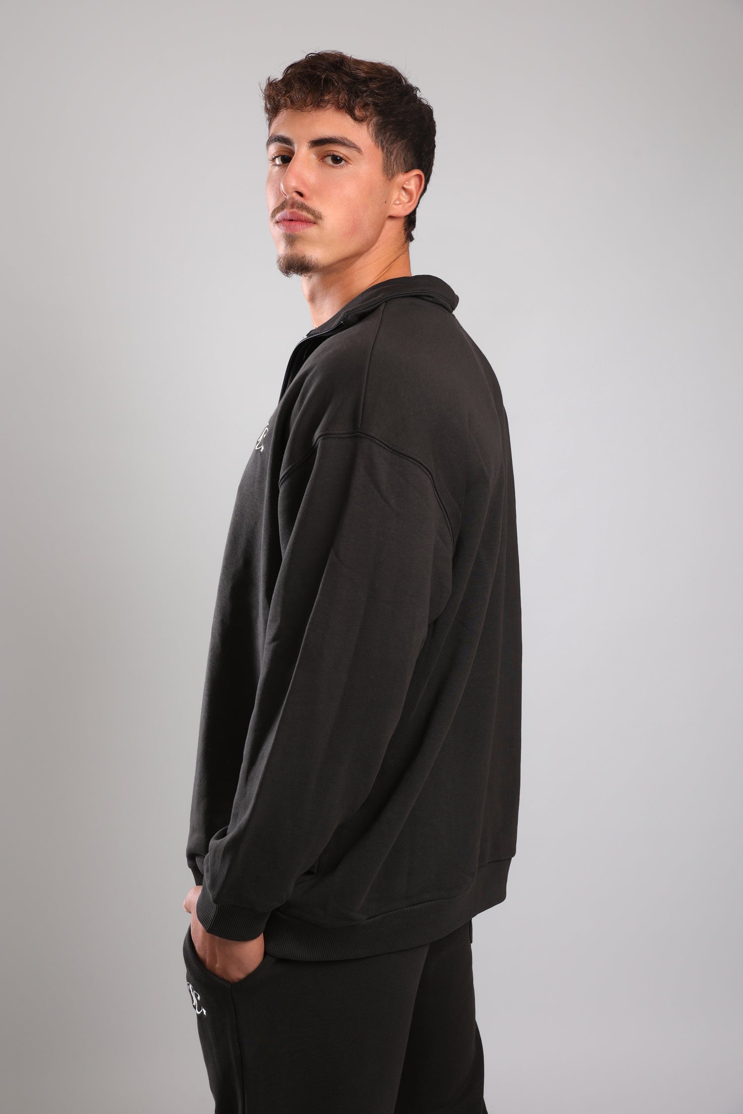 סוושירט חצי רוכסן - פחם