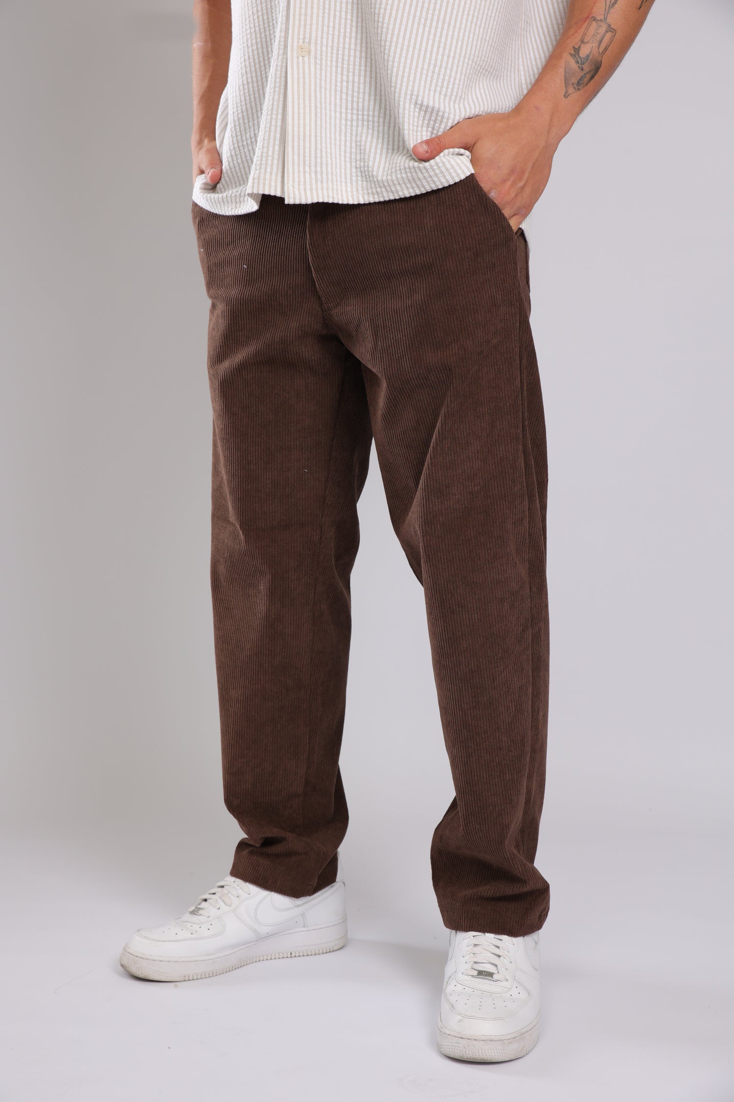 מכנס קורדרוי ארוך לגברים - חום