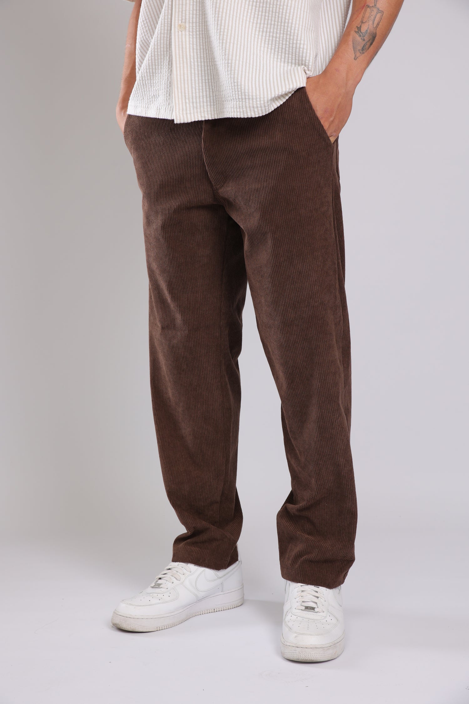 מכנס קורדרוי ארוך לגברים - חום