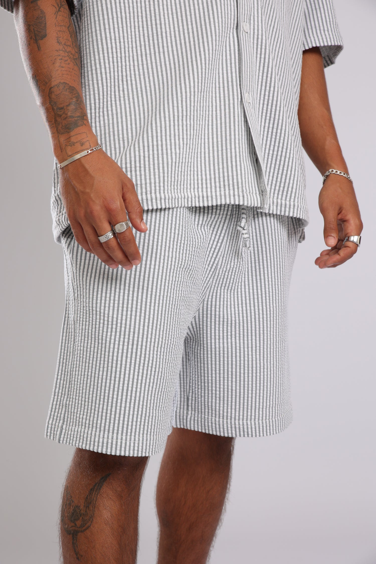 מכנס פסים - אפור