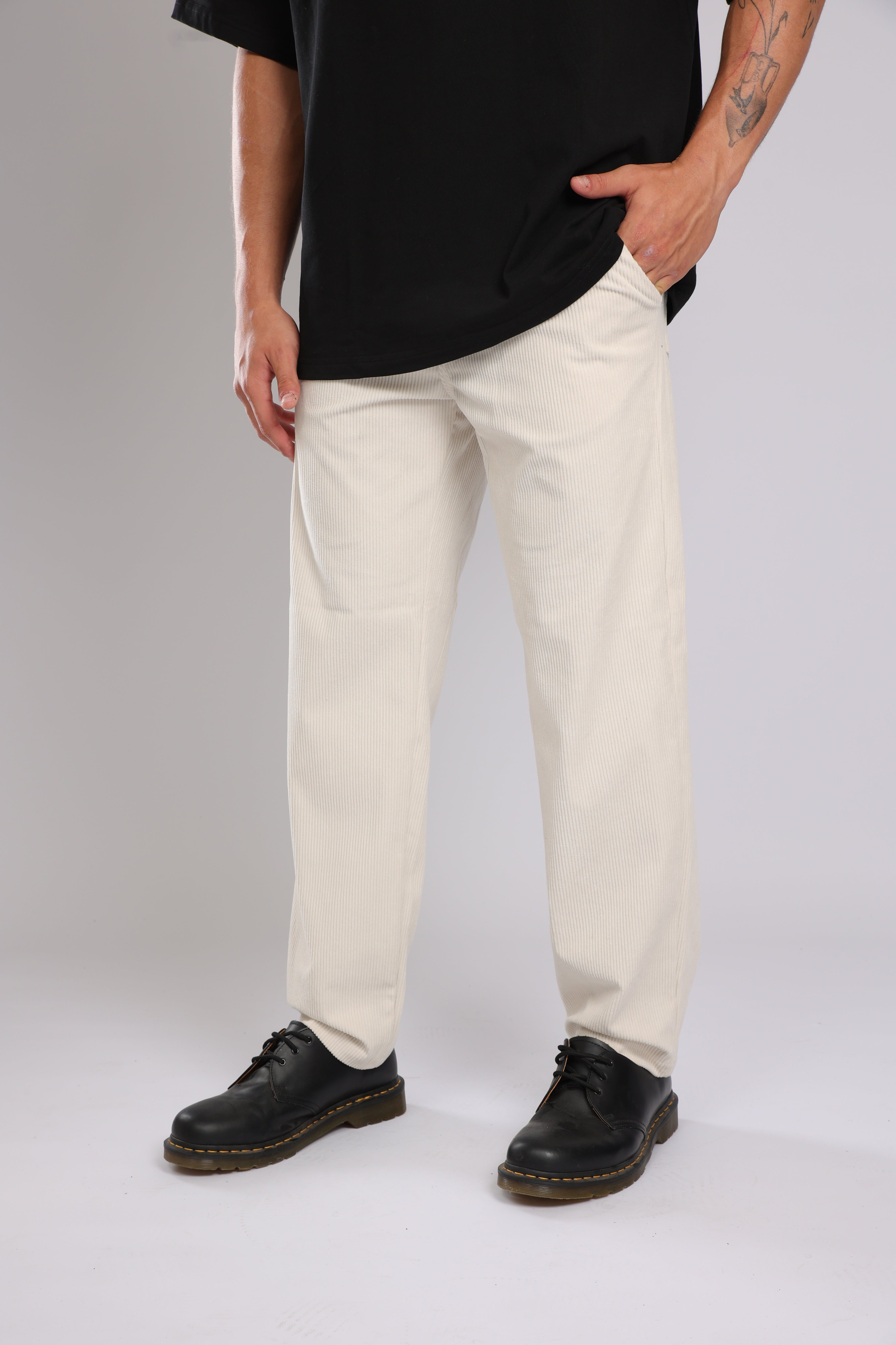 מכנס קורדרוי ארוך לגברים - קרם
