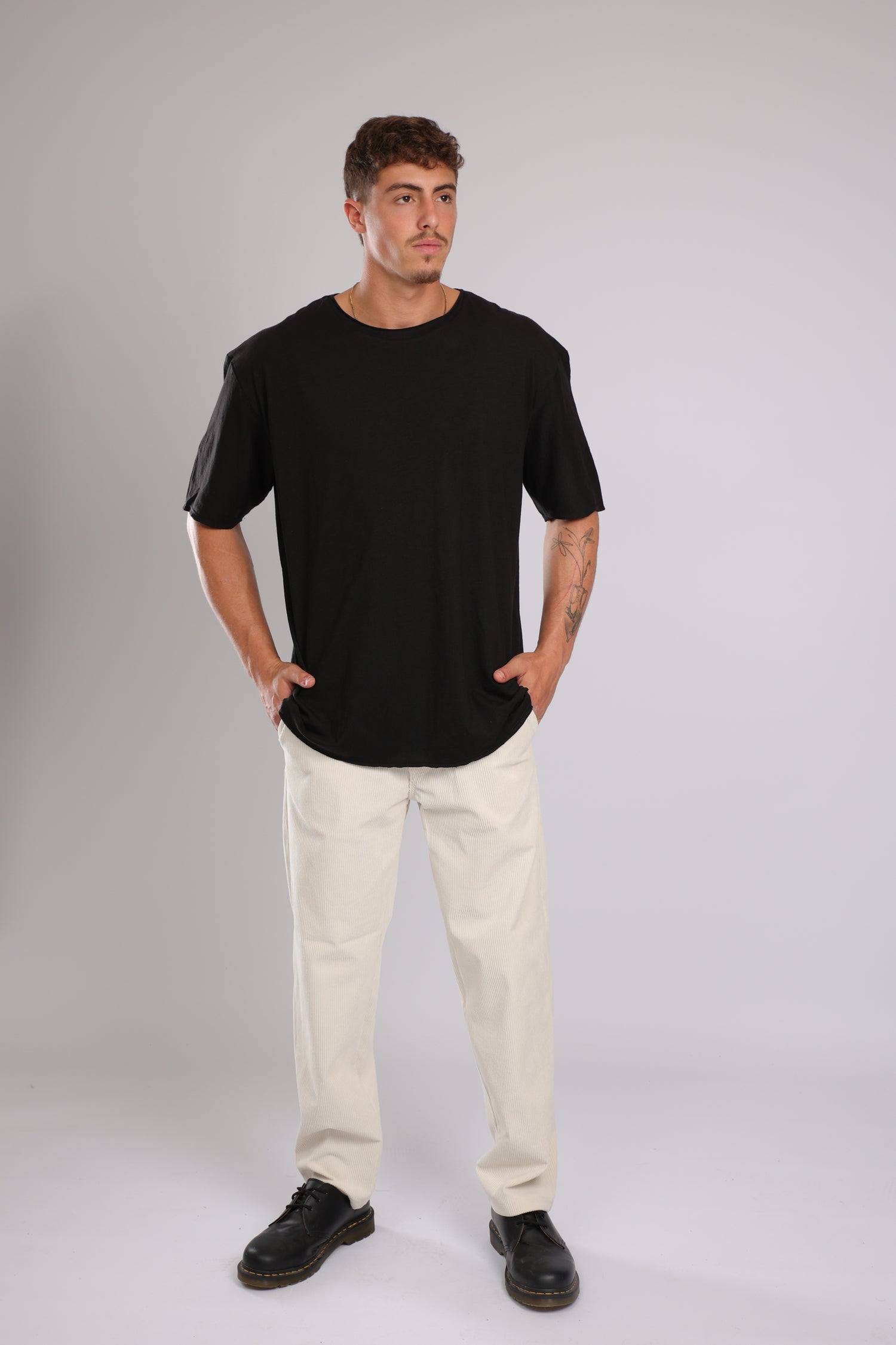 חולצה קצרה כותנה -שחור