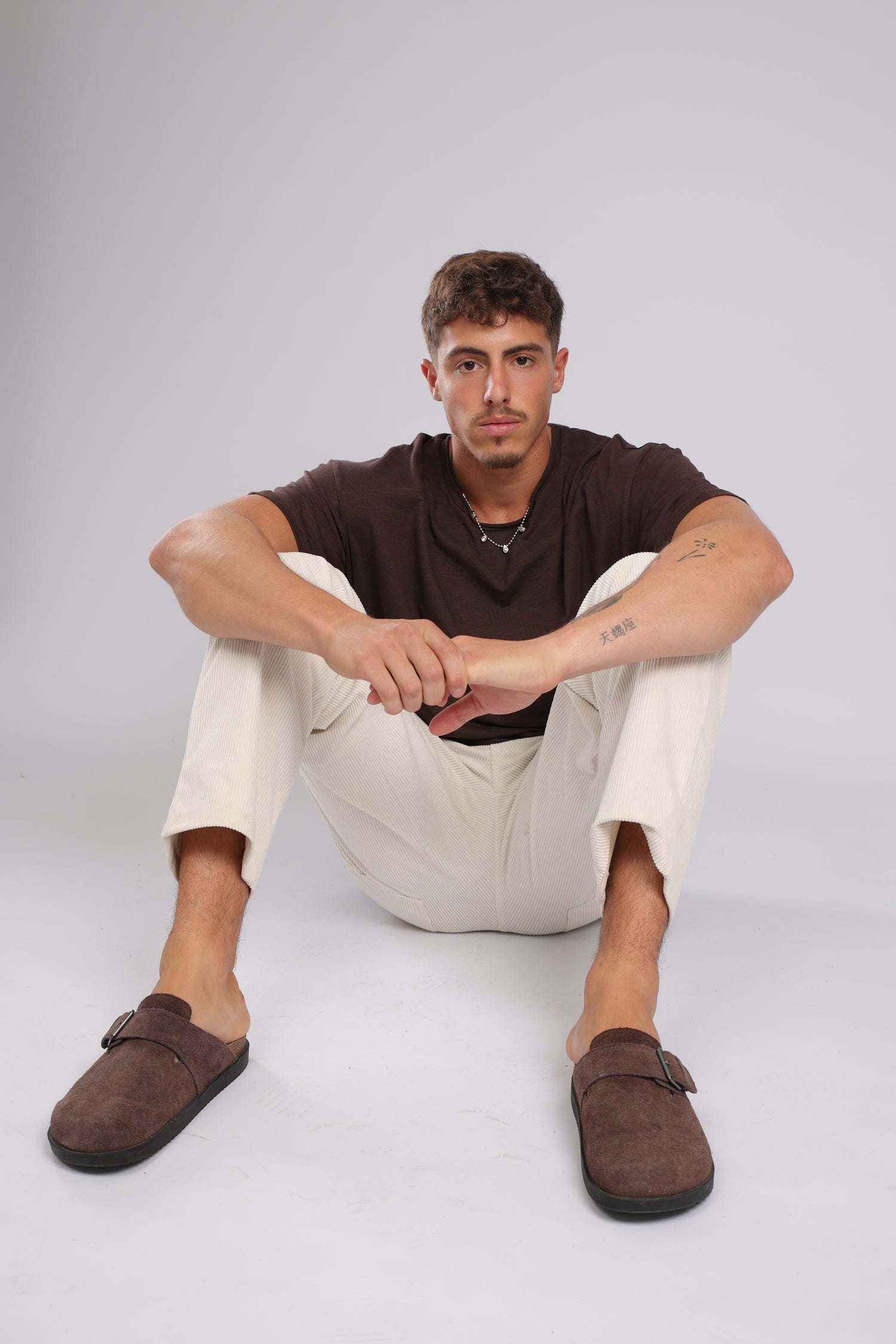 חולצה קצרה כותנה - חום